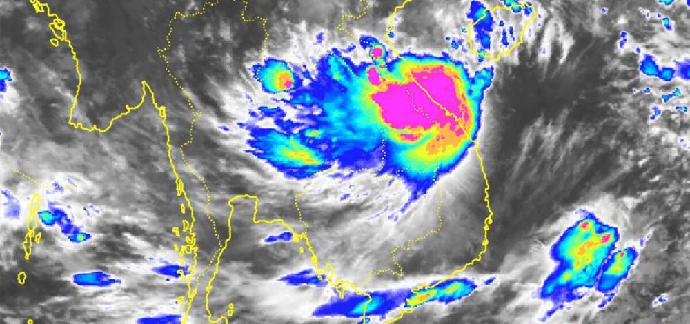 เตือนพื้นที่เสี่ยง ฝนตกหนัก ถึง หนักมาก เย็นนี้ขึ้นฝั่งเวียดนาม