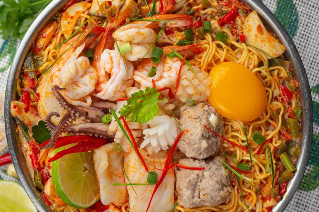 วิธีต้มมาม่าให้อร่อย