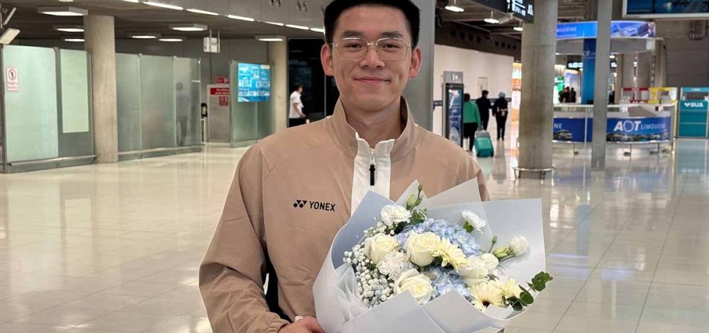 วิว กุลวุฒิ หอบเหรียญเงินชิงแชมป์โลกกลับไทย-รับเสียดายแต่ทำเต็มที่แล้ว