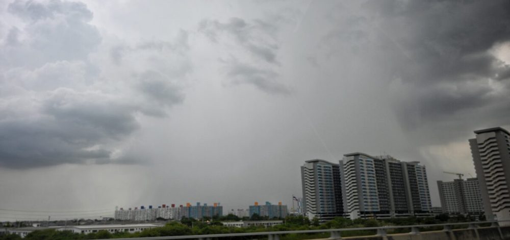 ภาพอากาศวันนี้ มีฝนทั่วทุกภาค เตือนภัย 43 จังหวัด ระวังน้ำท่วม