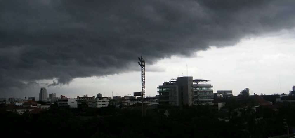 สภาพอากาศวันนี้ กรมอุตุฯ เตือน ฝนถล่ม 45 จังหวัด มรสุมกำลังแรง
