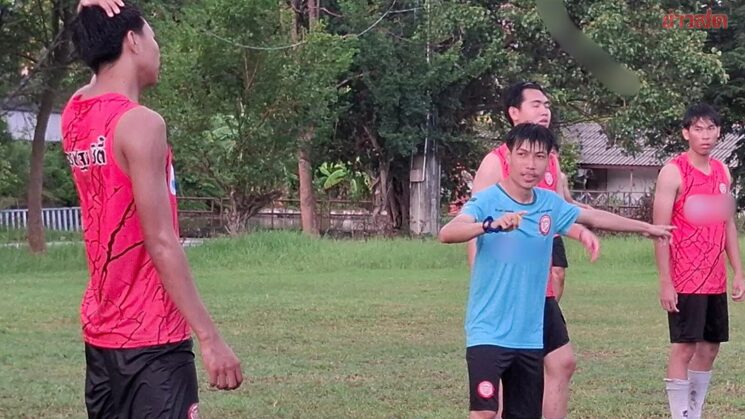 รองประธานนครปฐม ยืนยันไม่ได้ลอยแพเด็กไปแข่งที่สมุย เหตุนักเตะอยากอยู่เที่ยวต่อ