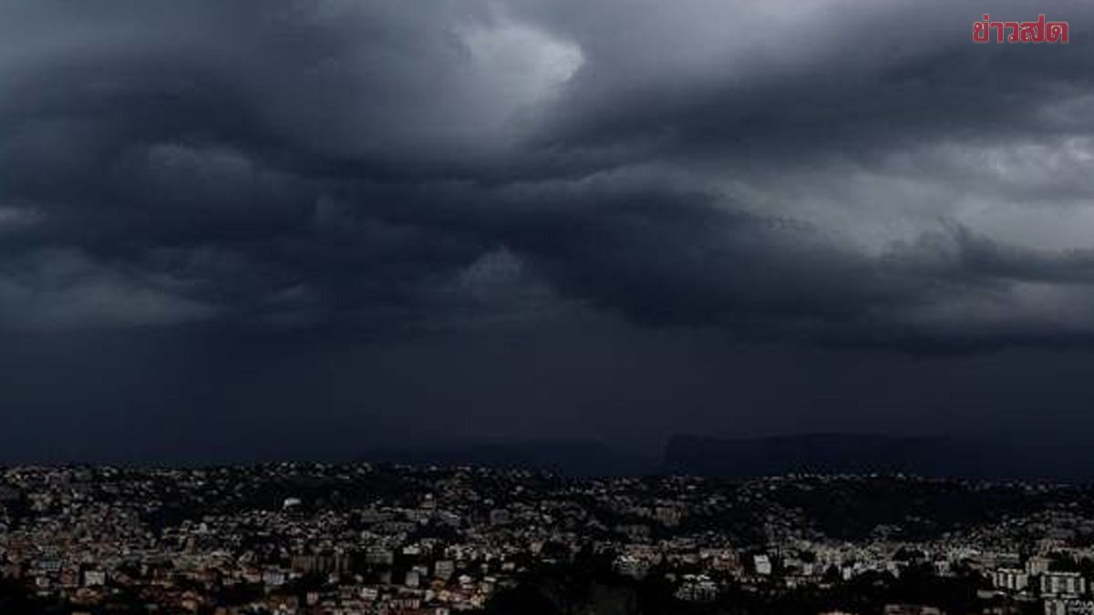 กรมอุตุนิยมวิทยา พยากรณ์อากาศวันพรุ่งนี้ 3 ภาค-กทม. ฝนตกหนัก เปิดชื่อจังหวัดโดนถล่ม