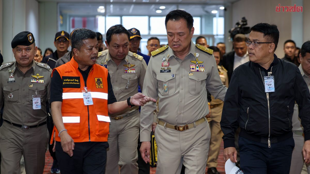 'อนุทิน' ถึงหาดใหญ่ เรียกหน่วยงานรับมืออุทกภัย สั่ง ปกครอง-ทหาร ช่วยเหลือ