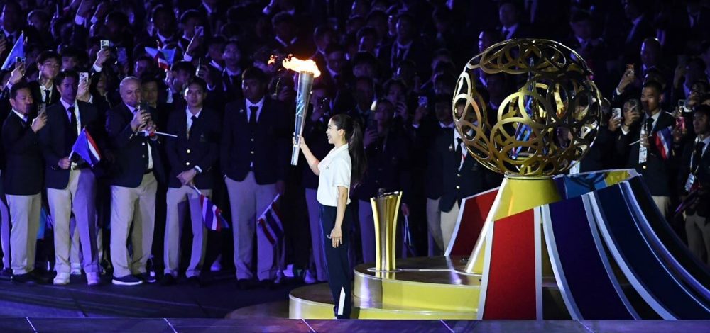 เปิดฉากอย่างเป็นทางการ พาณิภัค จุดไฟคบเพลิงเรียบง่าย เริ่ม ซีเกมส์ 2025 อย่างเป็นทางการ