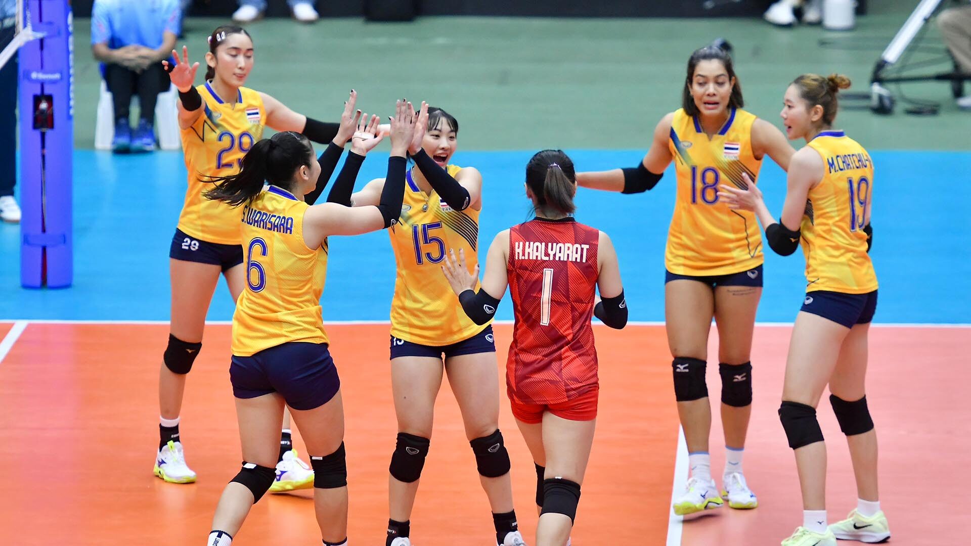 วอลเลย์บอลหญิงไทย ฟอร์มดุไล่อัด ฟิลิปปินส์ ลิ่วตัดเชือกเข้าใกล้แชมป์ ซีเกมส์ สมัย 17