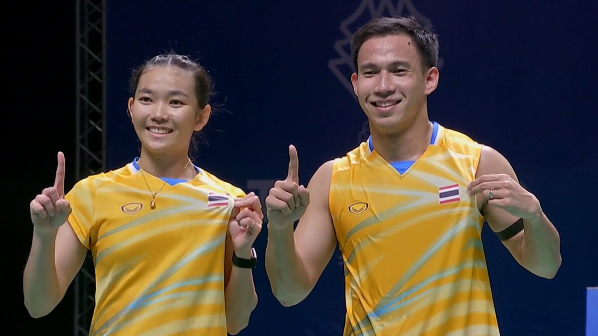 บาส-เฟม ไม่พลาด อัดคู่อินโด ตีตั๋วชิงทองกับ ไตเติ้ล-เจน แบดฯคู่ผสมซีเกมส์