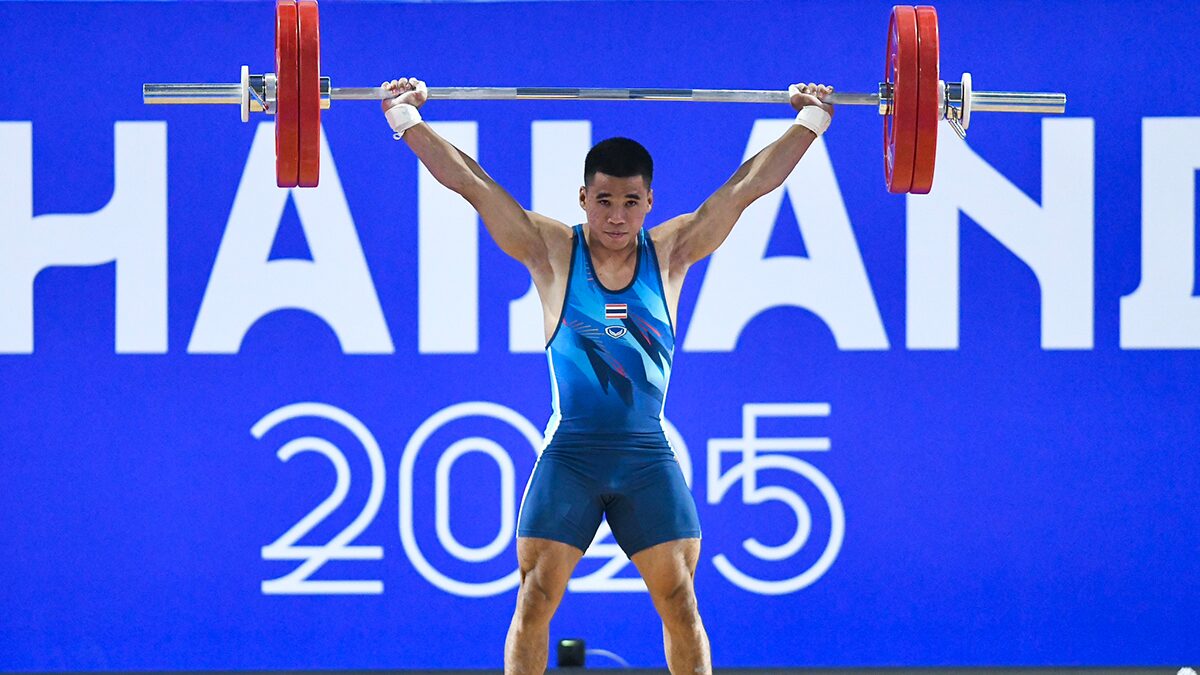 ธีรพงศ์ ผงาดคว้าทอง ซีเกมส์ พร้อมทุบสถิติคลีน แอนด์ เจิร์ก ของตัวเอง