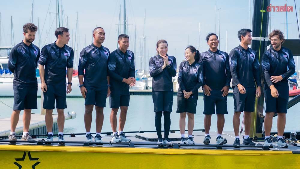 พระราชินี ทรงลงทะเบียน ร่วมทดสอบสนามแข่งเรือใบซีเกมส์ ในนามทีมชาติไทย