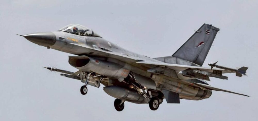ทอ.เผย F-16 ทำลายคลังจรวด BM-21 ไปเพียบ ลดขีดความสามารถเขมรได้