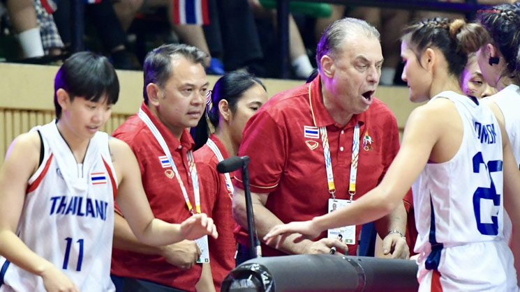 ณัฏฐพล สุดเสียดายบาสเกตบอลสาวพ่ายปินส์หวิว – ผลักดันต่อเพื่อเอเชียนเกมส์