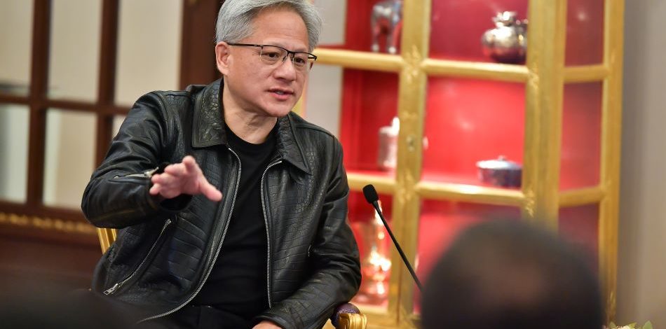 ประธาน Hyundai พบซีอีโอ Nvidia คาดคุยเรื่องยานยนต์อัตโนมัติ