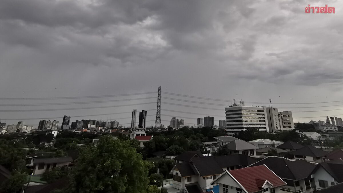 กรมอุตุฯ พยากรณ์อากาศ 7 วันข้างหน้า ฝนถล่ม-ลมแรง ก่อนอุณหภูมิลด