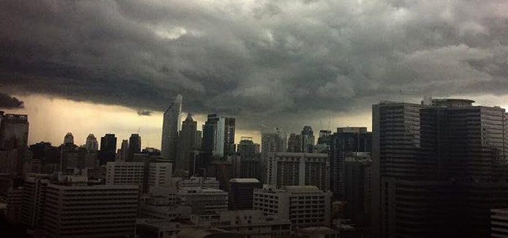 สภาพอากาศวันนี้ กรมอุตุฯ เปิดชื่อ22จังหวัด ฝนถล่ม อุณหภูมิลด ลมแรง