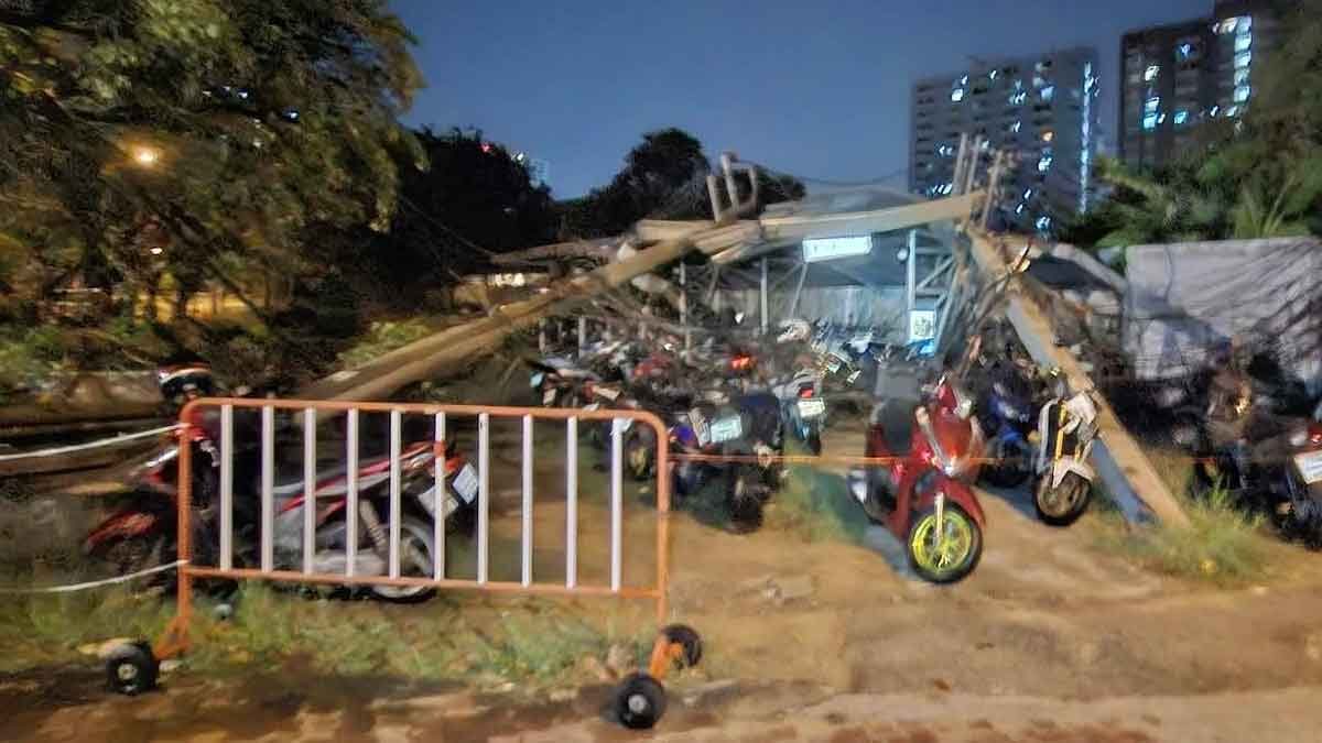 สุดอ่วม ฝนถล่ม ลมกระโชกแรง ซัดเสาไฟล้มหลายต้นในกระทรวงสาธารณสุข