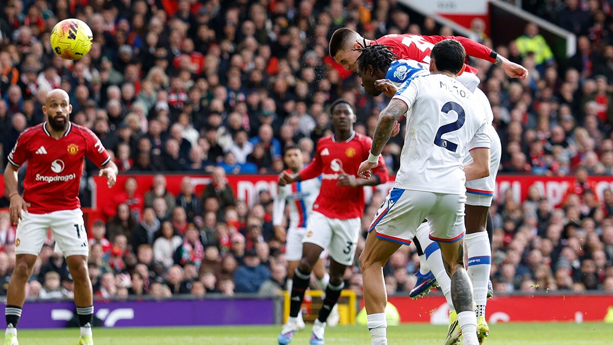 แมนเชสเตอร์ ยูไนเต็ด ทะยานยึดที่ 3 พรีเมียร์ ลีก หลังเปิดรังแซงดับ พาเลซ