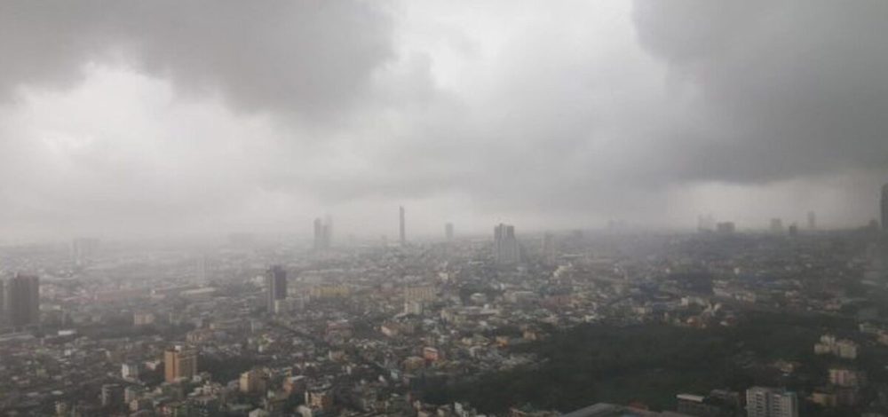 สภาพอากาศวันนี้ กรมอุตุฯ เปิดชื่อ 36 จังหวัด เตือน ฝนฟ้าคะนอง