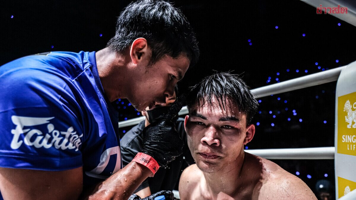 ซุปเปอร์บอน เปิดเคล็ดลับ แรมโบ้เล็ก ทุบจุดอ่อน นาบิล คว้าแชมป์โลก ONE มวยไทย มาครอง