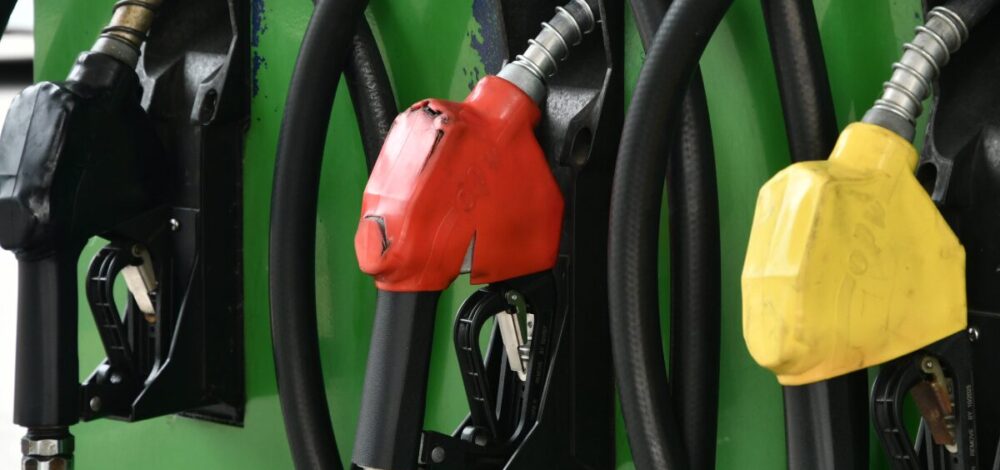 กบน.อุดหนุนดีเซลเพิ่ม ตรึงราคาชั่วคราว เพิ่มชดเชยดีเซล B7 เป็น 20.71 บาท/ลิตร