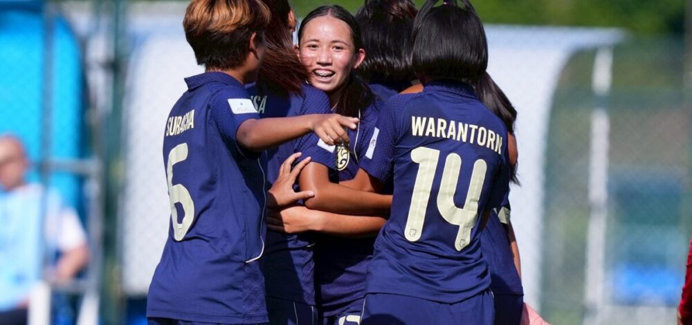 ฟุตบอลหญิงไทย รุ่น 17 ปีลุ้นหืดจับเฉือนเมียนมามีลุ้นเข้ารอบ8ทีมถ้วยเอเชีย