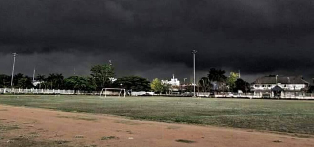 สภาพอากาศวันนี้ กรมอุตุฯ เปิดชื่อ 41 จังหวัด เตือน ฝนถล่ม ลมแรง