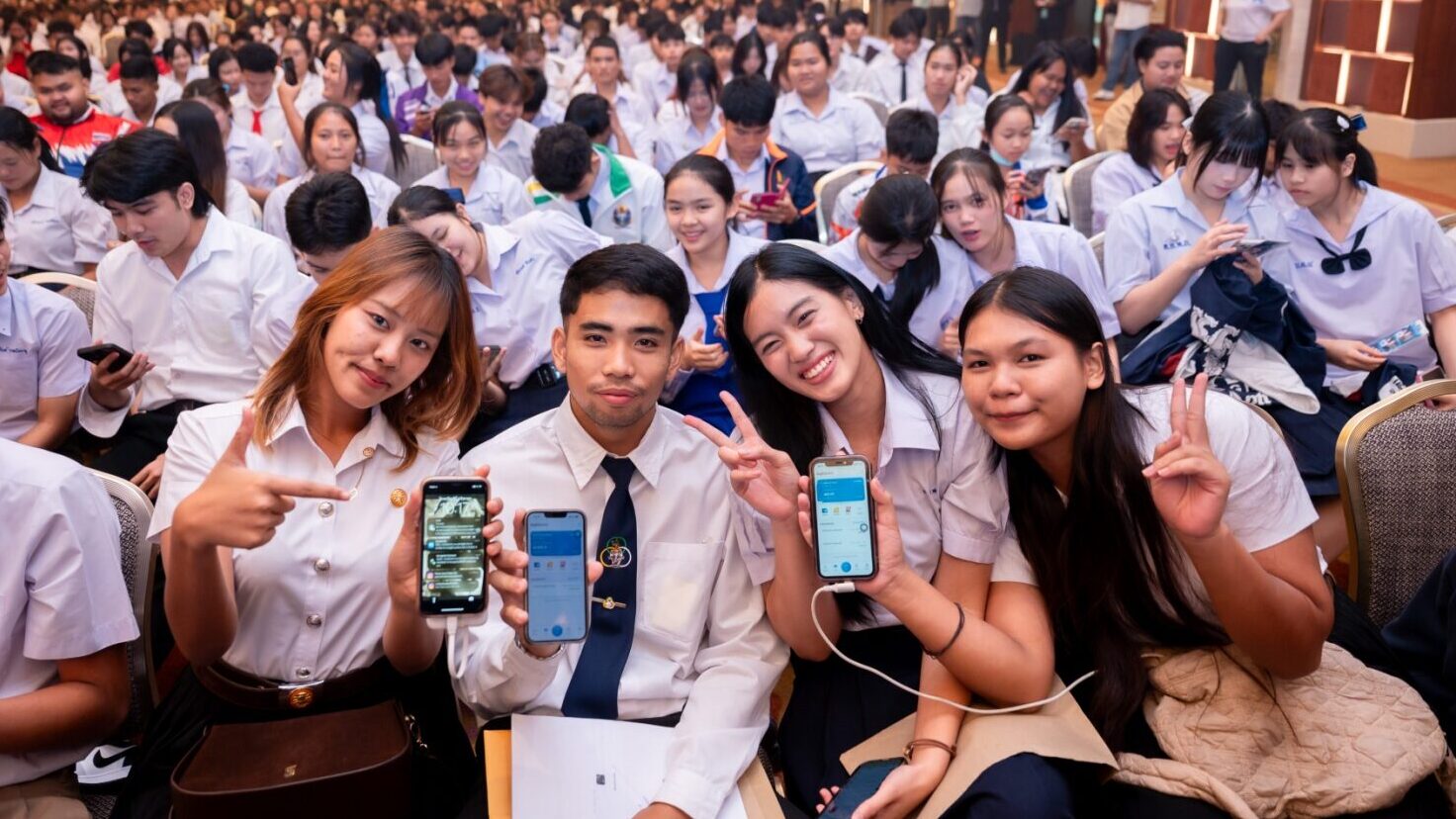 กองทุนกีฬา มอบทุนการศึกษานักกีฬา 70 ล้าน ‘สุรศักดิ์’ เผยปีหน้าเพิ่มวงเงิน 100 ล้าน