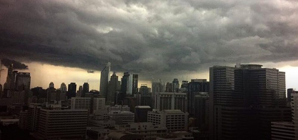 สภาพอากาศวันนี้ กรมอุตุฯ เปิดชื่อ 33 จังหวัด เตือน ฝนตกหนัก