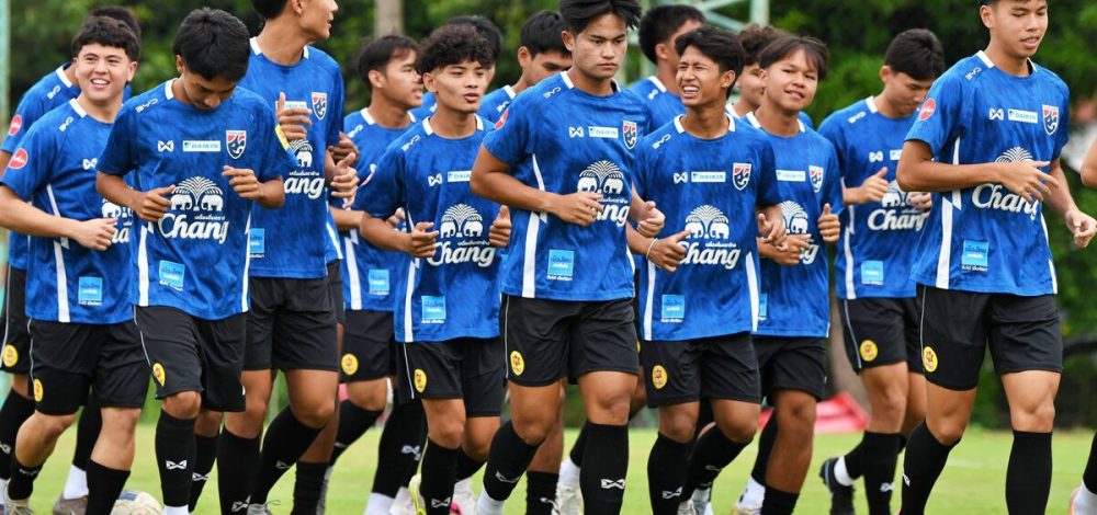โค้ชโบ้ ประกาศ 26 รายชื่อแข้งชายรุ่น 20 ปี เข้าแคมป์เตรียมคัดชิงแชมป์เอเชีย