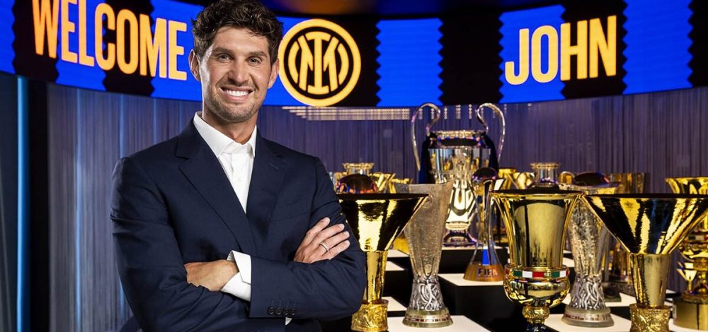 จอห์น สโตนส์ ย้ายซบอินเตอร์ มิลาน แบบไร้ค่าตัว เซ็นสัญญา 2 ปี
