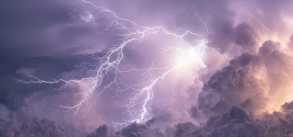 พรุ่งนี้หนักอีกวัน กรมอุตุนิยมวิทยา เตือนฉบับที่ 9 ฝนตกหนักมาก เหนือ-อีสาน โดนถล่ม เปิดชื่อจังหวัดเต็มๆ
