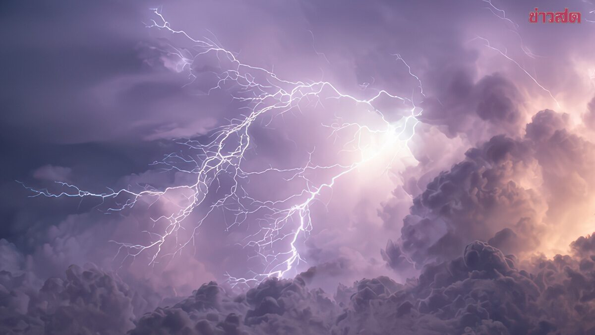 พรุ่งนี้หนักอีกวัน กรมอุตุนิยมวิทยา เตือนฉบับที่ 9 ฝนตกหนักมาก เหนือ-อีสาน โดนถล่ม เปิดชื่อจังหวัดเต็มๆ