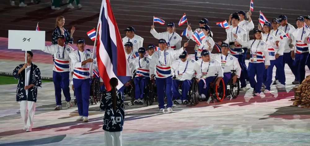 เปิดฉากแล้ว เอเชียนพาราเกมส์ ครั้งที่ 5 – เจ้าภาพชูธีม ความงามในความไม่สมบูรณ์