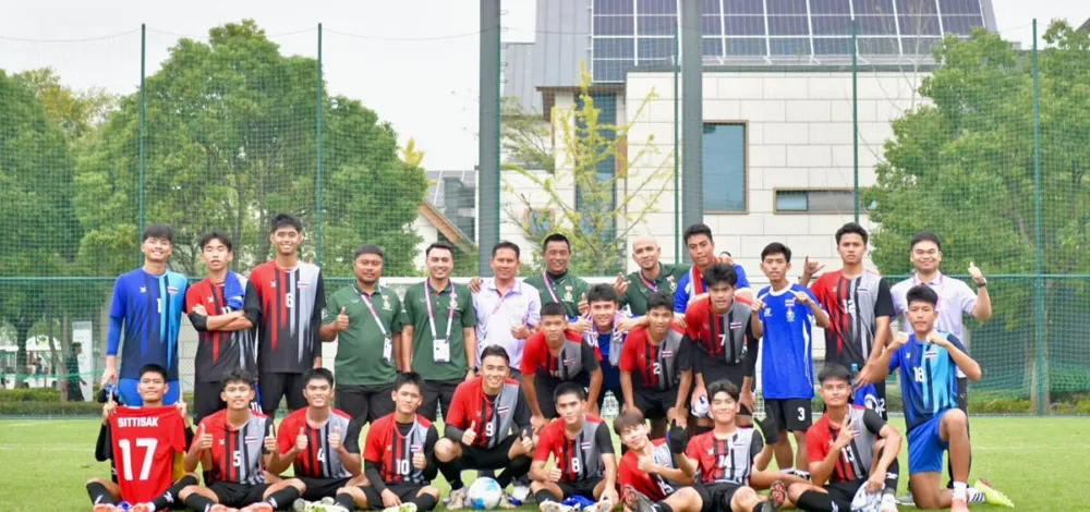 อันโทนี่ ซัดเบิ้ล พาทีมนักเรียนไทย ขยี้ไอร์แลนด์ ศึกบอลนักเรียนโลก