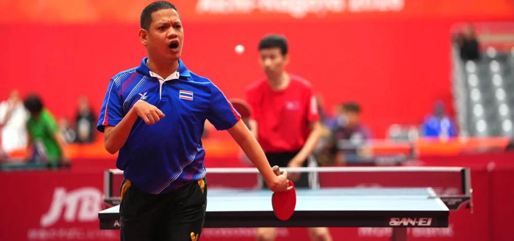 รุ่งโรจน์ สุดแกร่งคว้าแชมป์ ลูกเด้ง เอเชียนพาราเกมส์ 3 สมัยติด – ทัพไทยกวาดแล้ว 18 ทอง