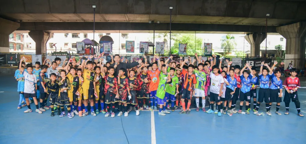 ครูพรีมมี่ จัดฟุตซอล BKK Futsal Rising Star Super Cup ครั้งที่ 6 คืนรอยยิ้มเด็ก กทม.
