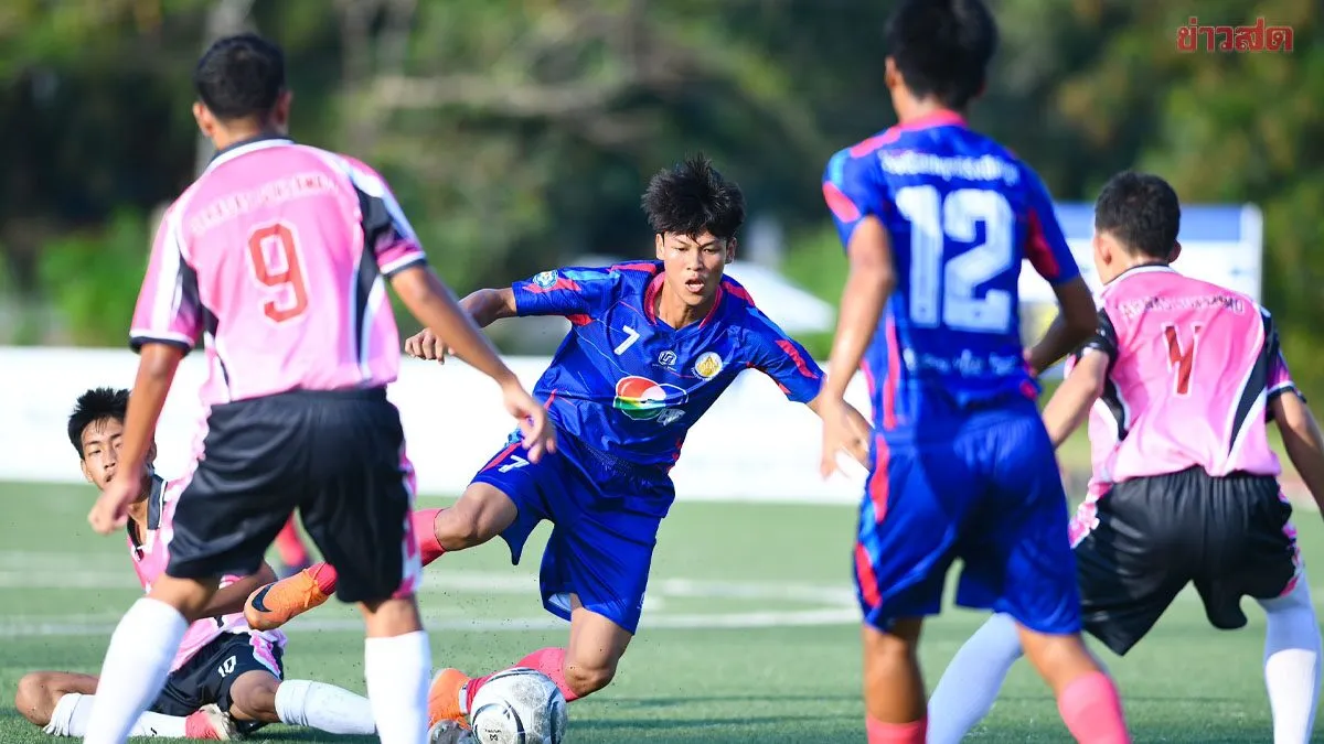 พุทธิรังสีพิบูล ของ อ.สกล เปิดดุถล่มสารสาสน์สุขสวัสดิ์ ฉลุยเข้ารอบ ฟุตบอล 7 HD
